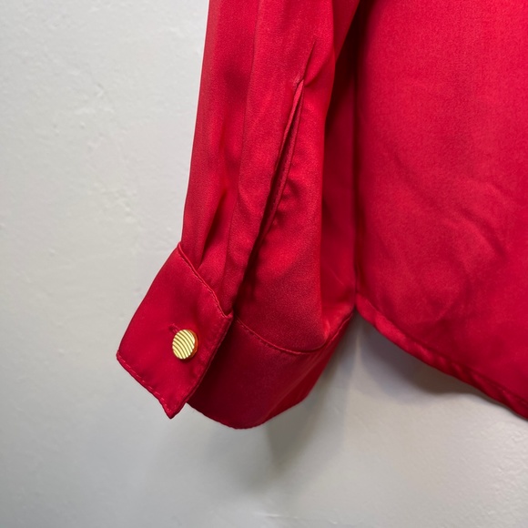 Chico’s | NWT Red Textured Gold Button Down Charmeuse Chic Blouse - Picture 9 of 16